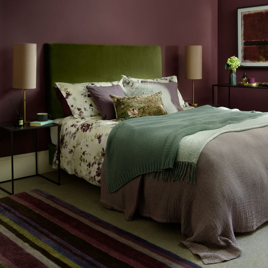 mor-lila-kombinli-yatak-odasi-dekorasyon-fikirleri