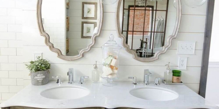 Dekoratif Dikkat Cekici Banyo Ayna Modelleri