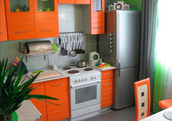 turuncu küçük mutfak